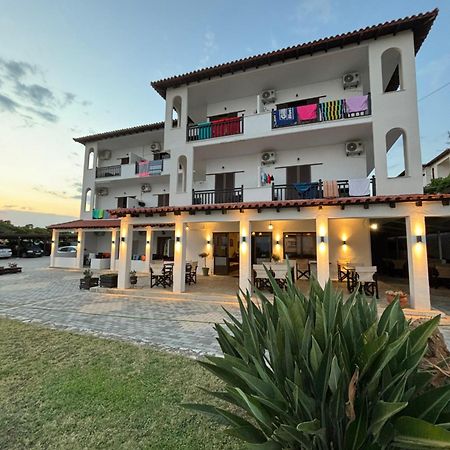 Hotel Avra Урануполи Екстериор снимка
